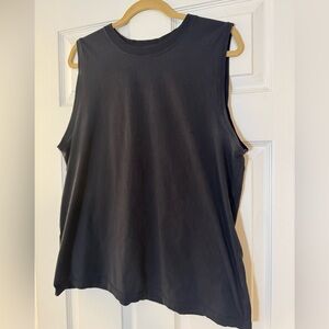 Lululemon muscle tank